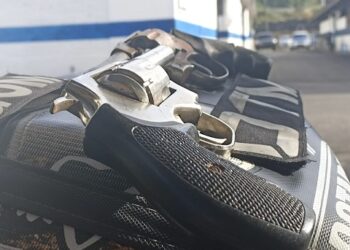 Operativos policiales deja como resultado la incautación de armas de fuego y moto recuperada