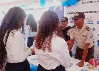 Policía realizó feria de seguridad ciudadana «Policía en tus Sentidos”   