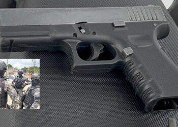 Mediante persecución ininterrumpida se aprehendió a un sujeto que portaba un arma de fuego