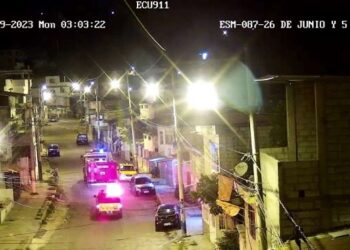 El fuego consumió una casa abandonada en Quinindé