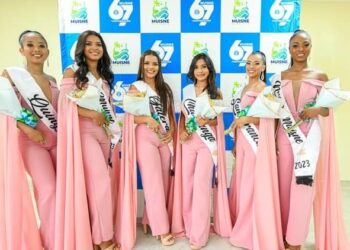 Hay seis hermosas aspirantes al reinado de Muisne