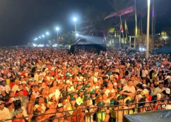 Concierto internacional dinamizó la economía de Muisne