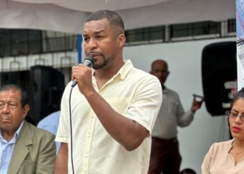 Exfutbolista ecuatoriano Frickson Erazo pidió seguir escoltado tras renunciar como gobernador
