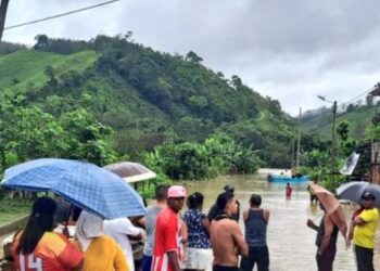 Fenómeno del Niño: lluvias y humedad amenazan hogares en Ecuador      