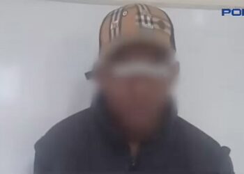 Dos detenidos en Esmeraldas por extorsionar negocios      