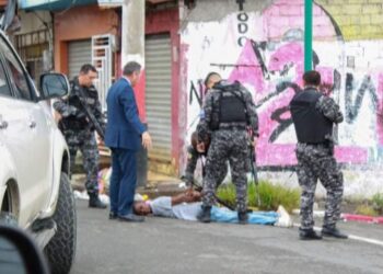 Policía captura en flagrancia a sujeto por robo a personas en el centro de la ciudad