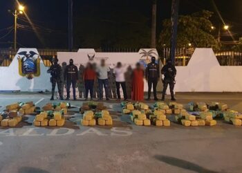 Cuatro aprehendidos por presunto tráfico de drogas en Esmeraldas