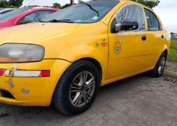 Recuperan vehículo y motocicleta reportados como robados