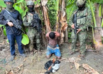 Detenido presunto miembro de «Los Lobos» en operativo militar