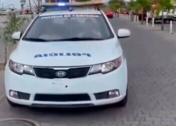 Atacan con fusiles a un patrullero de la Policía