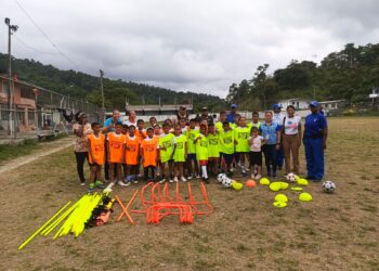Policía Comunitaria y Fundación Panamericana realizaron acciones en la parroquia Tabiazo