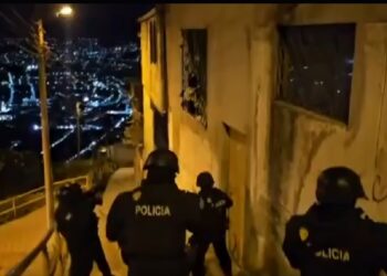 65 Capturados esta madrugada un duro golpe a la estructura y economía criminal del GAO Los Lobos en todo el país, Video